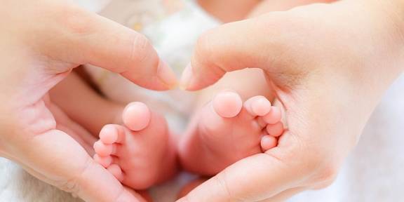 八个月婴儿吃奶量标准 fe84f23e005e46818187bd887fc9c830.jpeg