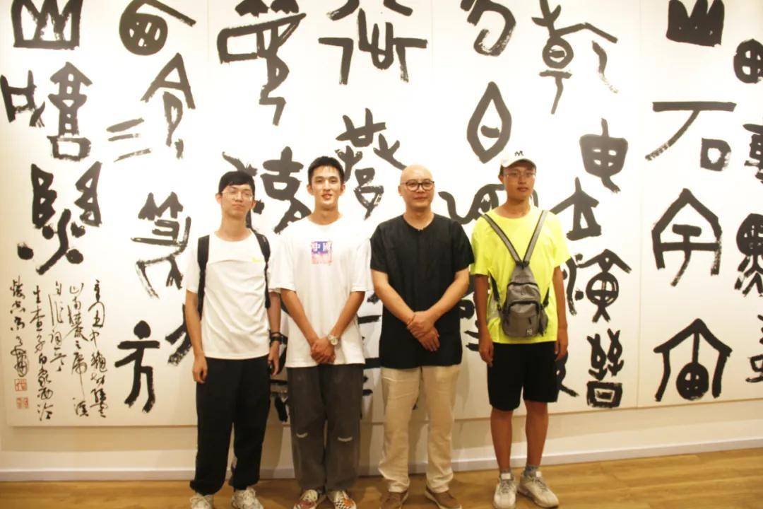 cm|【现场】?“白象?西泠——尚天潇金石意象作品展”开幕式