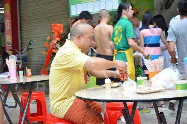 孙平|做了20年早餐,发现老年人比年轻人更会享受生活