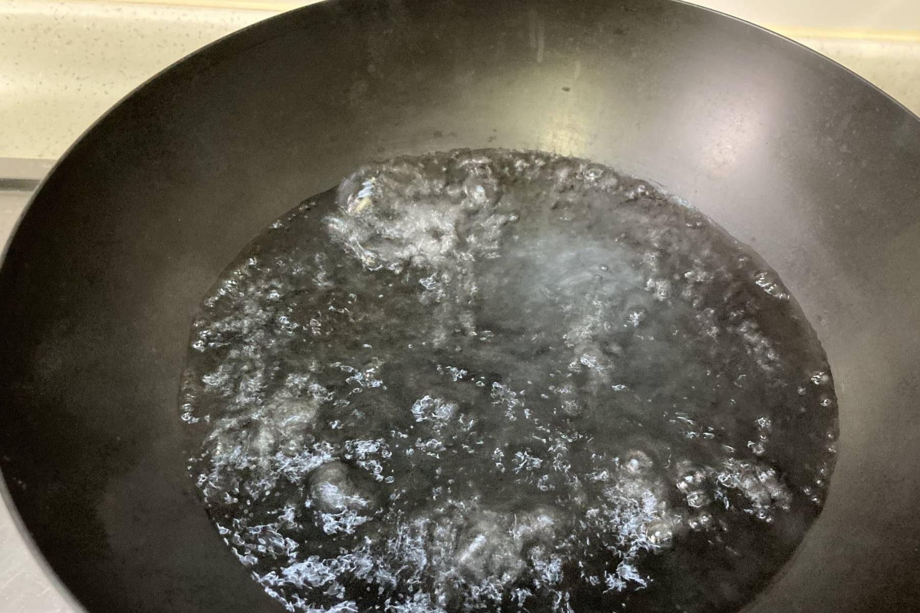 真香|入秋后孩子就爱吃这早餐，简单快手又美味，热乎乎的一大盘，真香