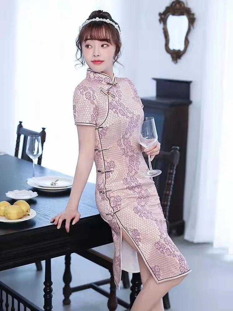 文章 天呐，她真敢穿！现代改良旗袍连衣裙+高跟鞋，美的不可思意！