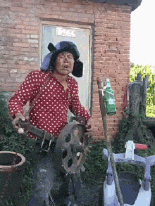 搞笑GIF趣圖:讓你不停地吃手，這下看你還吃不吃！ 搞笑整蠱 第5张