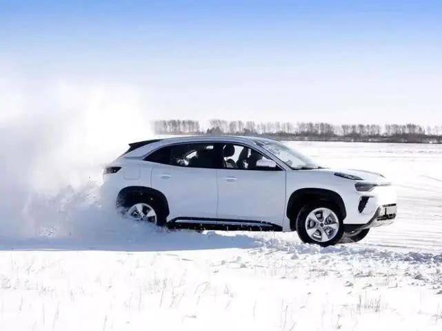 外观好看的suv新能源 cd0066b4f8284f7e88385fc6db86b654.jpeg