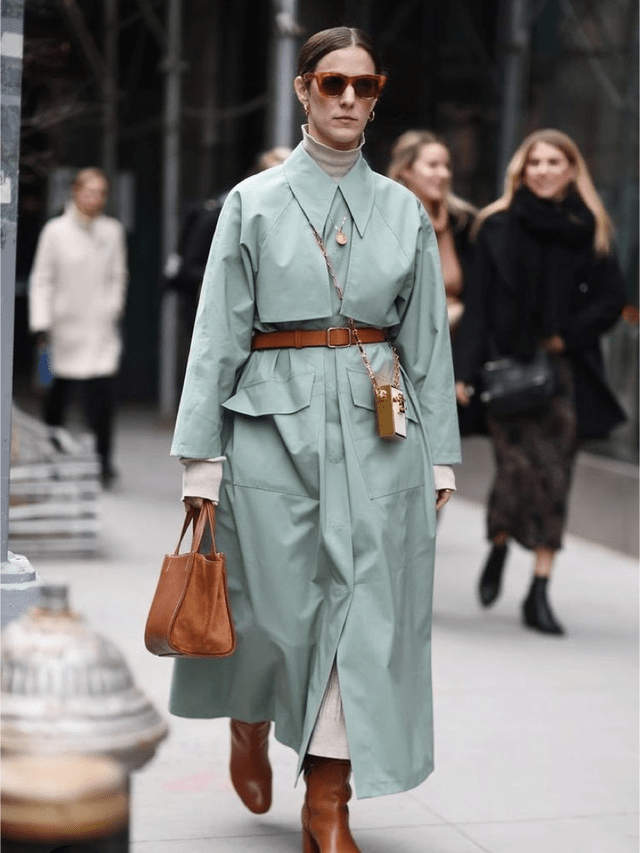 身材 李湘难得“普通”一回,身穿薄荷绿连衣裙配黑长直,富态身材真美