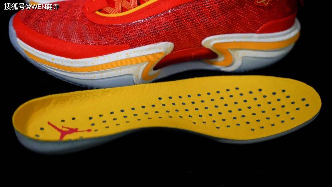 旗舰 黔驴技穷？连旗舰都不上心的AJ36有啥亮点？