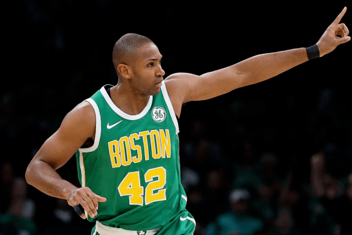 原创凯尔特人谁当领袖?杰伦布朗投票霍福德,斯玛特:只是一个头衔