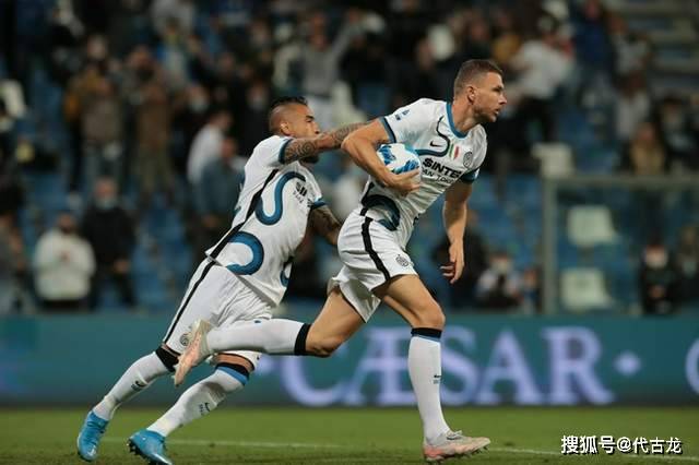 因扎吉|国米2-1萨索洛！汉达逃红，裁判成功臣，小因扎吉换人获赞