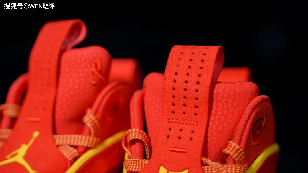 旗舰 黔驴技穷？连旗舰都不上心的AJ36有啥亮点？