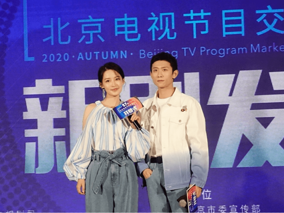 骨子里 张一山穿得挺有少年感，可依旧藏不住骨子里的“硬汉”样，真帅