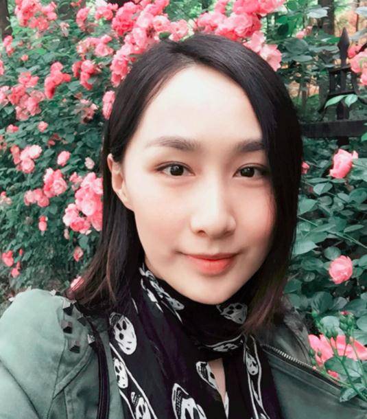 雷佳音的老婆翟煦飞视频 181b8779bf724d37ba6257137cc88611.jpeg