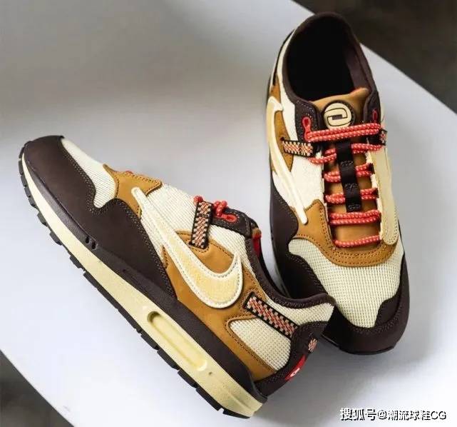 什么全民倒钩！Travis Scott接连搞事，Air Max 1什么水准