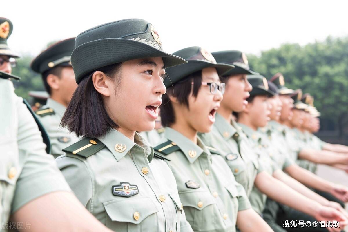 儿子考上军校祝贺词 军校祝福语简短