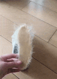 搞笑GIF：現在的小姑娘，這麼年輕就開法拉利 搞笑整蠱 第3张