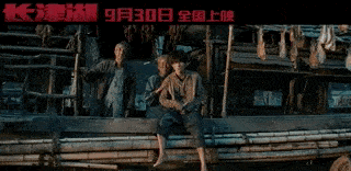 围巾|《长津湖》：全片唯一的年轻女演员，什么来头？