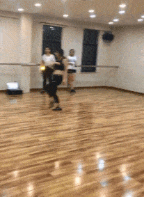 爆笑GIF趣圖：家裡有一個這樣的媳婦，不僅身體累，心更累··· 搞笑整蠱 第2张