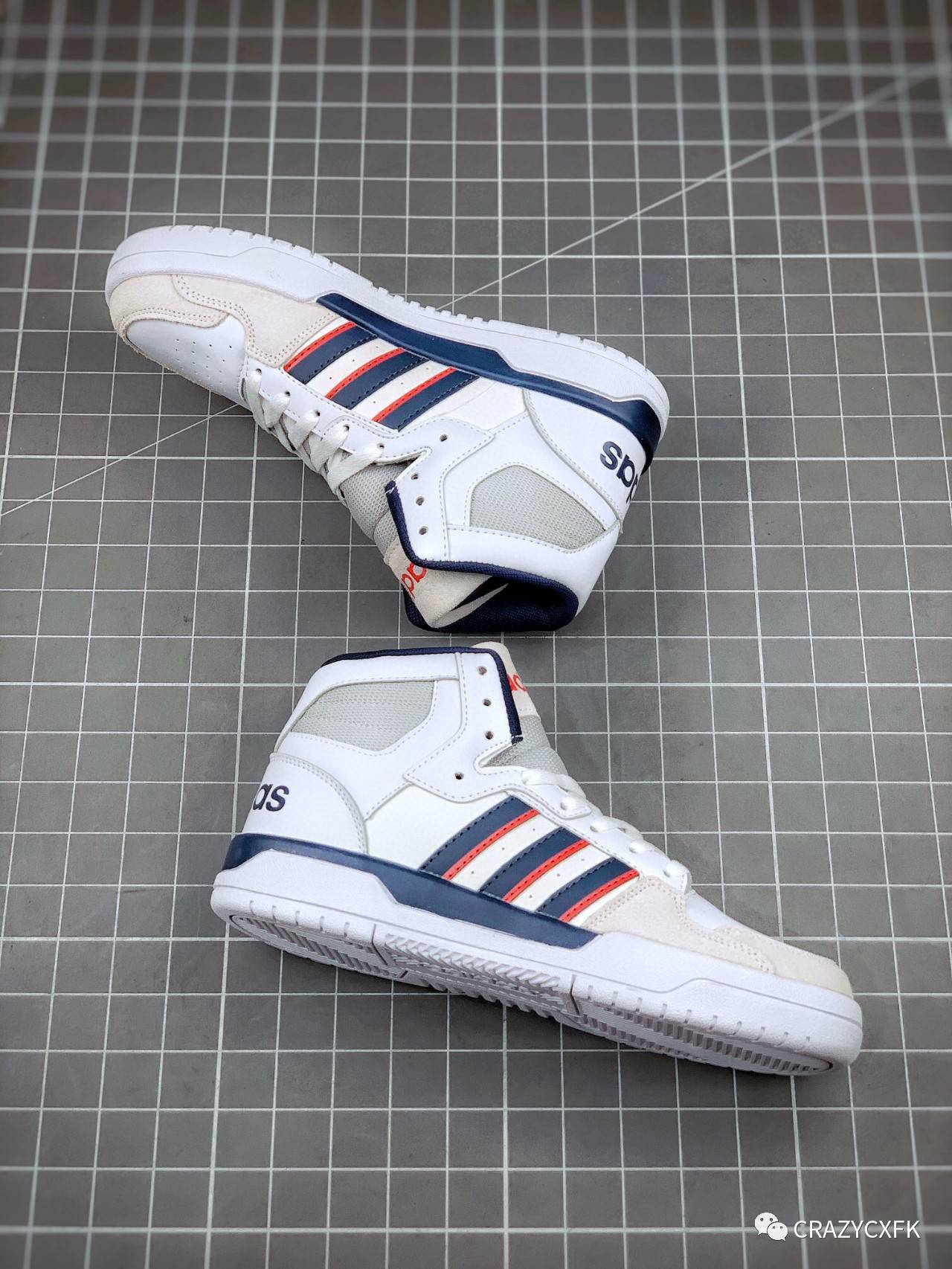 鞋舌 阿迪达斯 Adidas ENTRAP MID 中帮篮球鞋