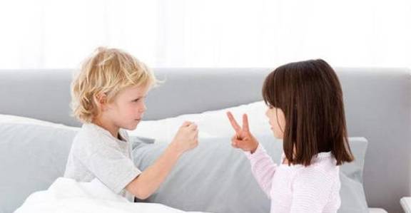 女士|“中产家庭”标准出炉，3320万户达标，宝妈：达标也不敢生二胎