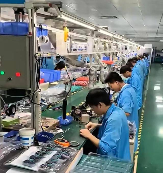龙华某工厂打工者连续上夜班一个月工资却只有4500怎么活