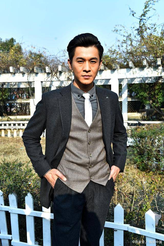 因为|王丽坤和前任相恋八年，把最美的时光都给了他！