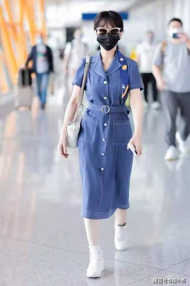 颜色 赵雅芝真是不服老,穿“樱桃连衣裙”腰细腿长好减龄,真有66岁?