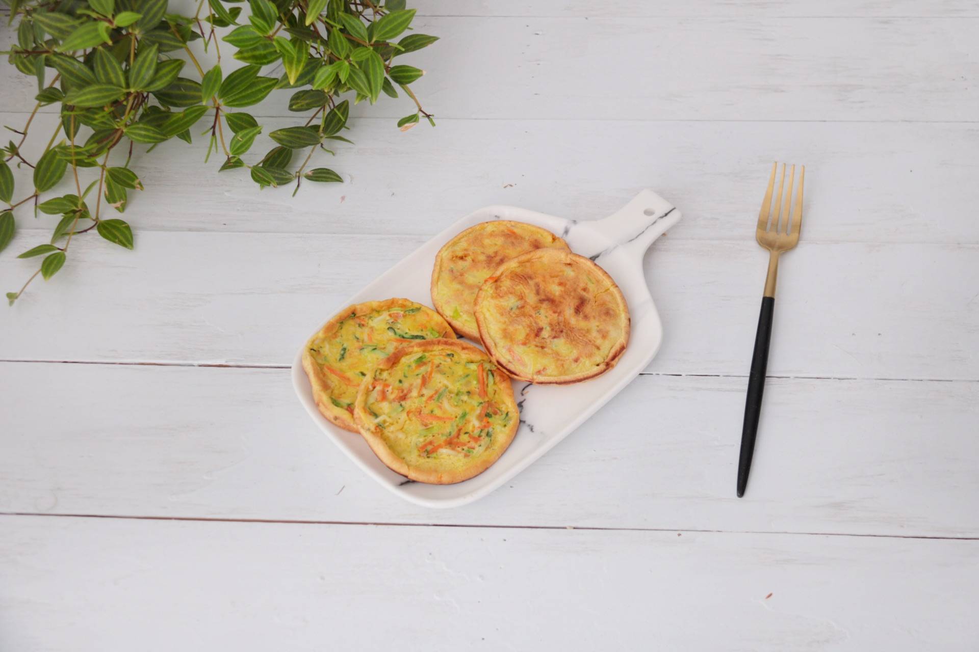 原创早起10分钟给家人做这道银鱼蔬菜饼简单又快手营养健康