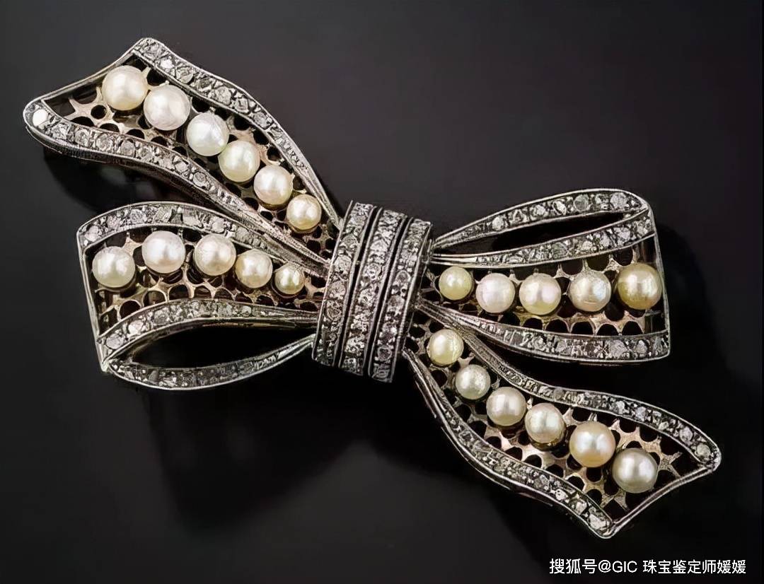 黄金零钱包是贵族淑女的袖珍浪漫,古董珠宝的珍稀工艺,令人惊叹_项链