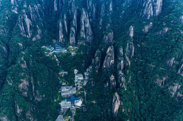 日月星辰|东海岸VS西海岸，十月金秋，三清山之巅看一场大自然的光影秀