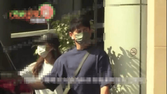 仙剑|刘诗诗有二胎？夫妻合体现身医院太甜蜜，吴奇隆曾被爆健康问题