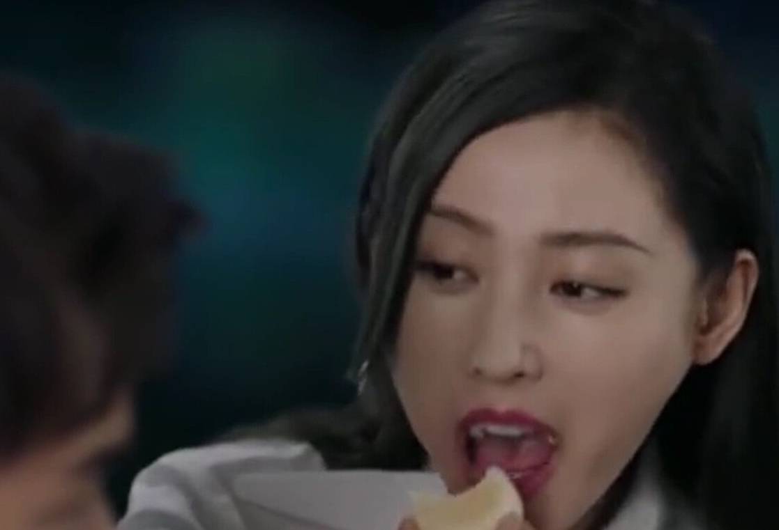 蛋黄酥|李佳琦、薇娅推爆的5种零食,明明走红,价格却很“良心”