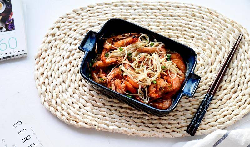 在家怎么做烧烤味金针菇 4f6d107c873841139d37240e8f61a9a4.jpeg