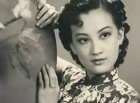 民国 古代旗袍样式演变史：中国和世界华人女性的传统服装