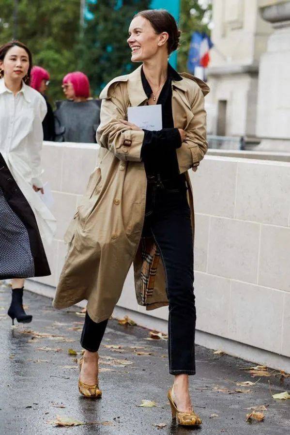 设计 穿10年也不过时的经典风衣，推荐你选这件！