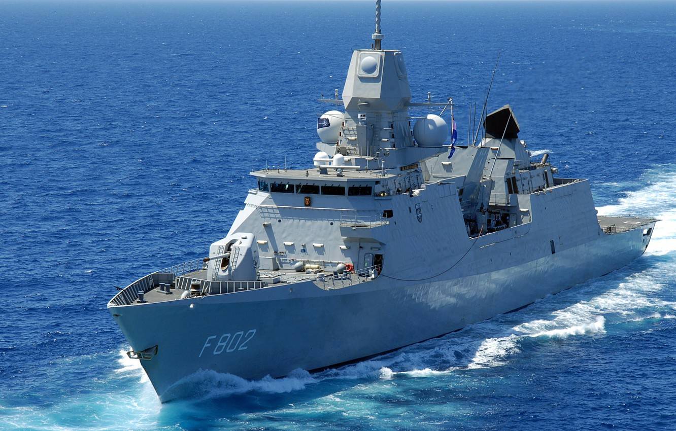 原创沙特购进新型护卫舰类似放大版056首舰即将服役