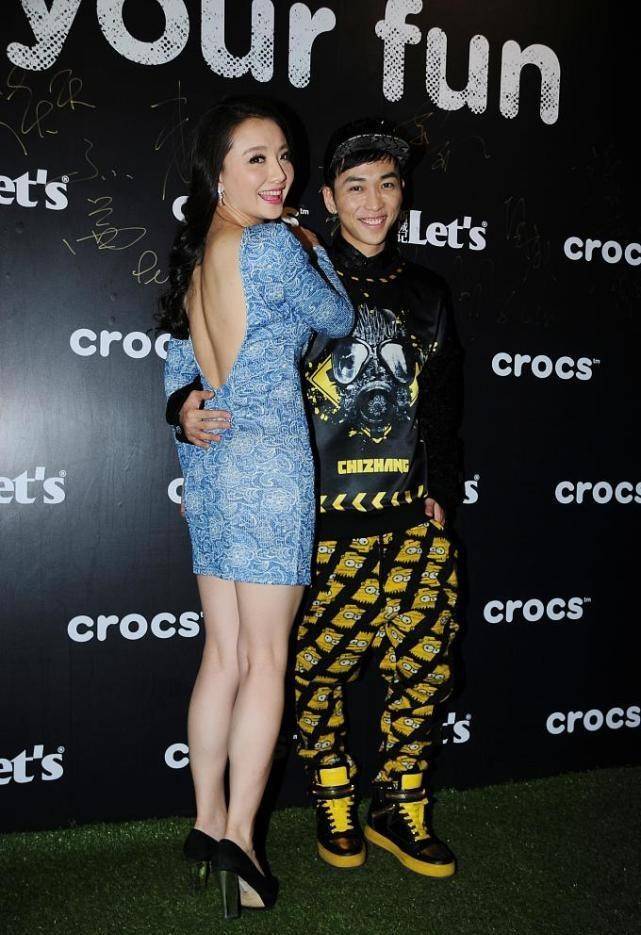 孙茜挺 没想到孙茜挺放得开，这造型一般人不好驾驭，哪还像“槿汐姑姑”