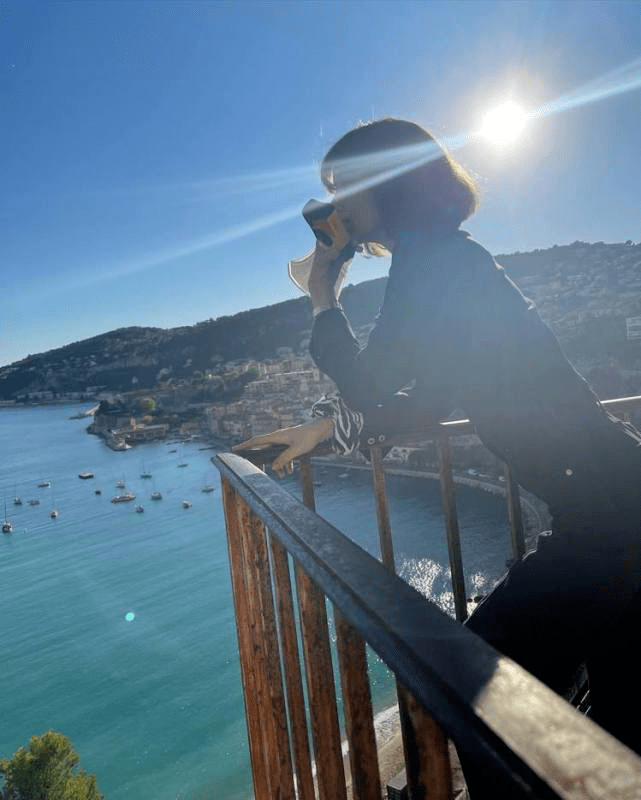 原创粉丝失控掀起抵制浪潮lisa发照转移粉丝怒火轻松拍出旅游美照