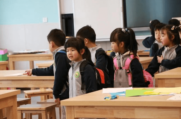严重|幼儿园“超前教育”是揠苗助长,小学二年级逐渐显现,家长需重视