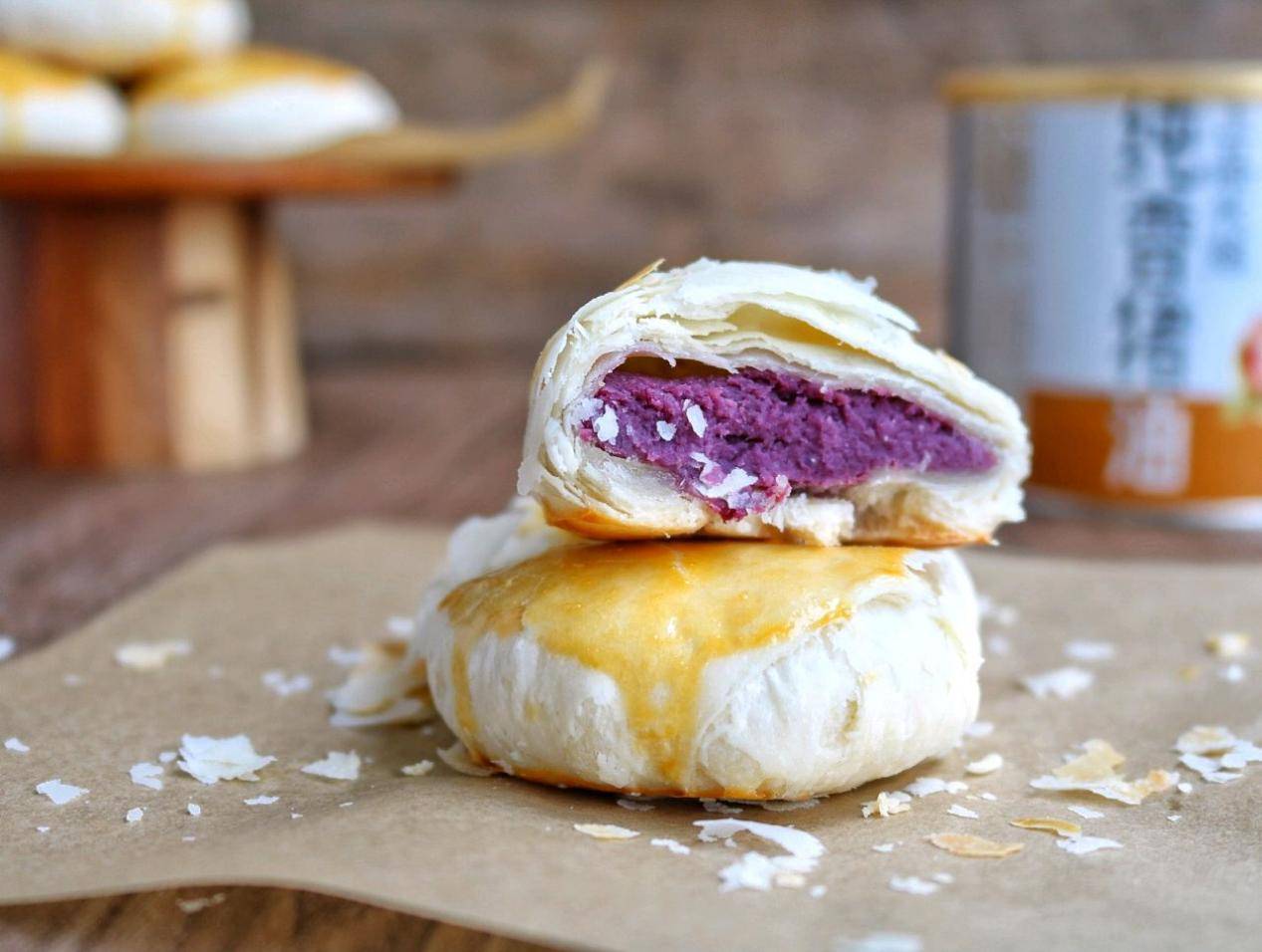 酥脆掉渣的紫薯酥饼,自己做一点也不难,比买的好吃多了