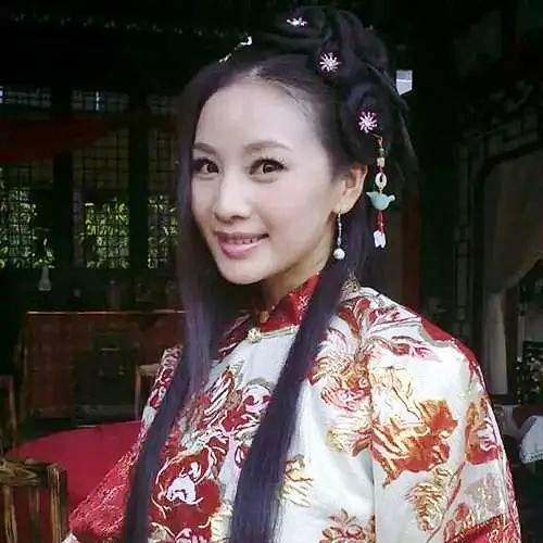 乘龙怪婿中的贾貂蝉现实中的蔡紫芬人美原来心灵更美
