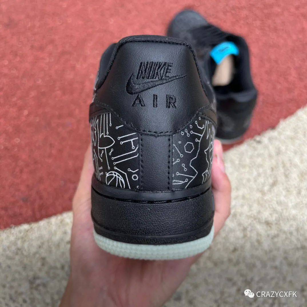 黑色 空军一号夜光联名 Space Jam x Air Force 1 Computer Chip 空中大灌篮运动鞋