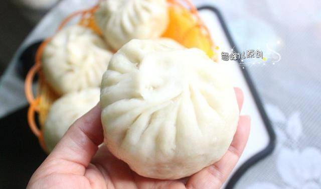 进行|吃包子还得这个馅，鲜美多汁又蓬松，半小时就上桌，连吃3个真香