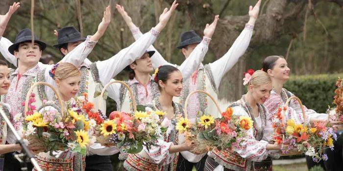 植物|欧洲小国摩尔多瓦,除了葡萄酒,还有野马郁兰精油