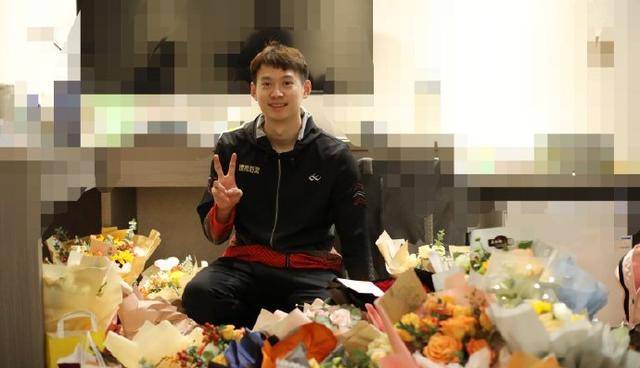 原创国乒的小三剑客闫安周雨和方博三人宣布退出国家队并不是退役