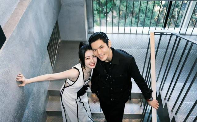 黑色 郭碧婷成豪门阔太彻底大变！穿连体装气场赢过老公，又开始备孕了