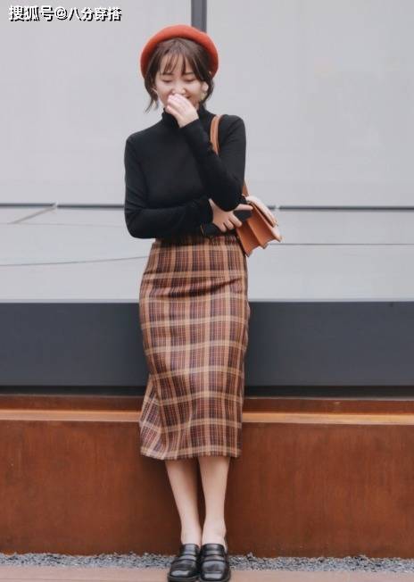 身材 秋天穿“格纹裙”更优雅,教你N种搭配思路,时髦百搭又不挑人