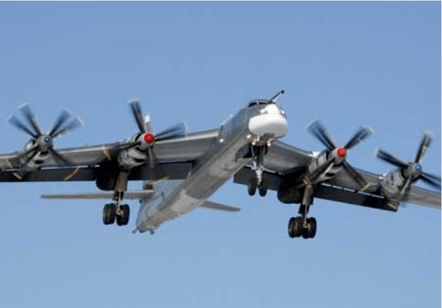 苏联的疯狂计划:全球唯一的核轰炸机"图-119",能绕地球飞10圈