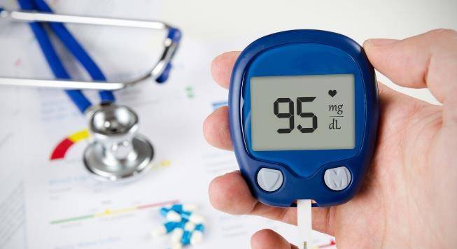 怎么才能控制血糖高 22550a59498e44da9439706993446193.jpeg