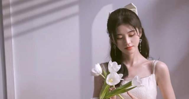曲线美新依美美容：钓系纯欲风绝了！注意这3点，你也能又纯又撩！