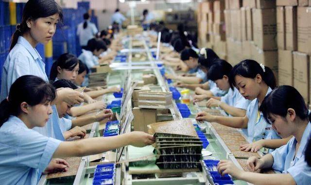 进城打工的农民工注意了,这三种工厂千万别进!_工作