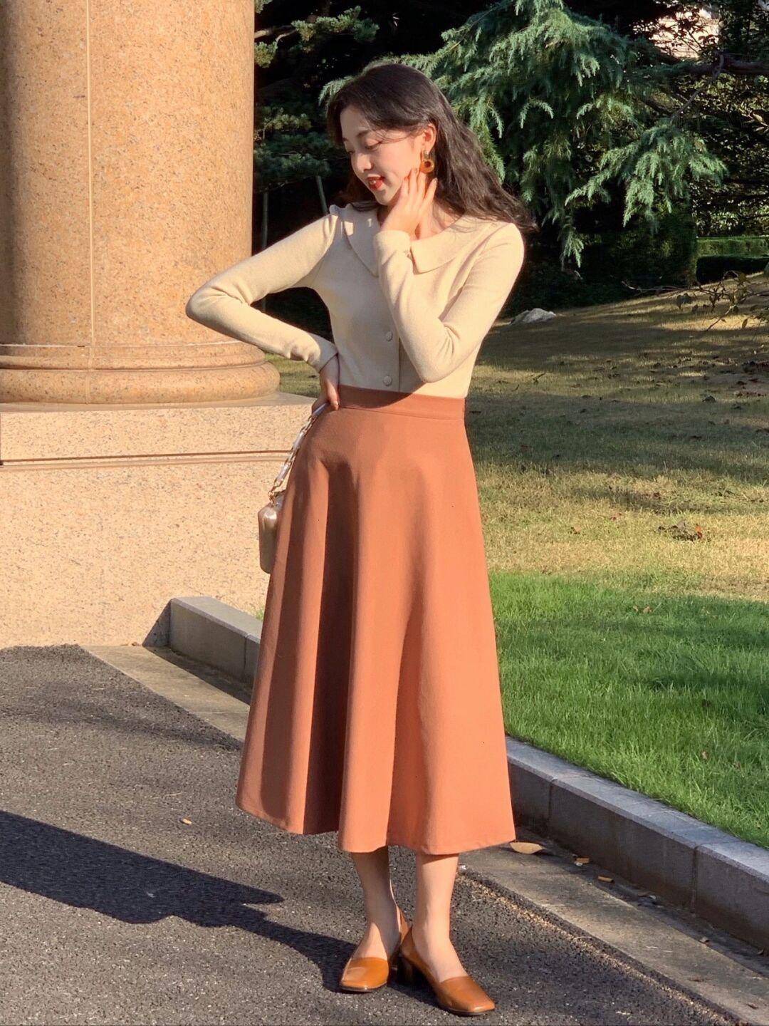 下半身 秋冬内搭怎么选？学会这几套搭配方式，你也能够成为气质女神