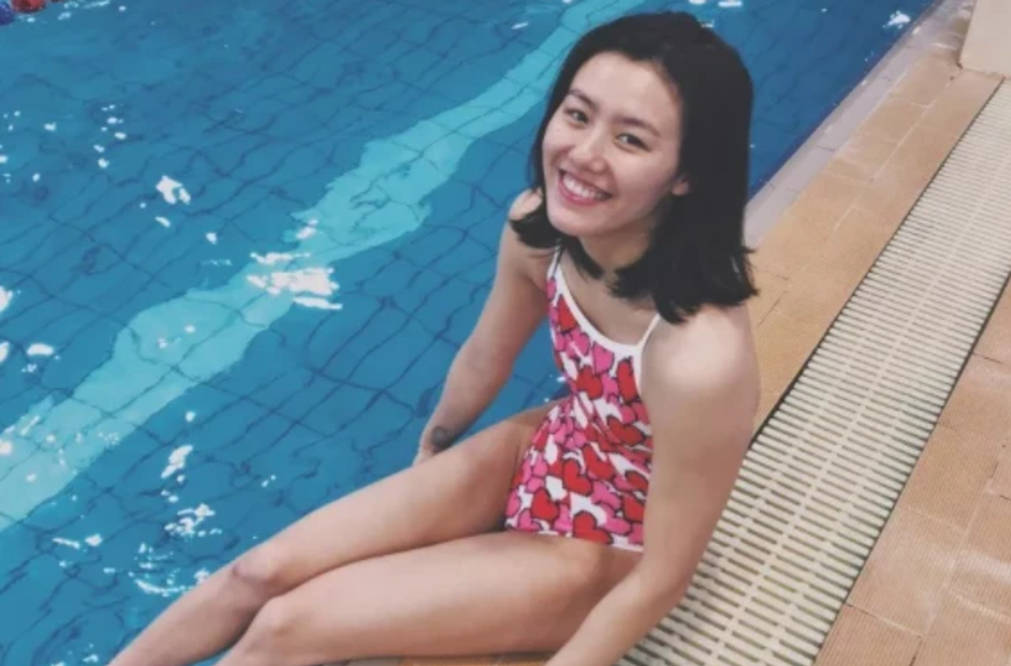 黑色 太美了！刘湘首次走T台秀，气场不输超模，泳坛女神要转行了？